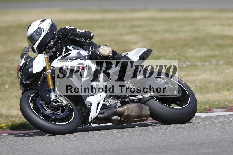 /18 05.06.2026  TZ Motorsport ADR/Gruppe rot/77